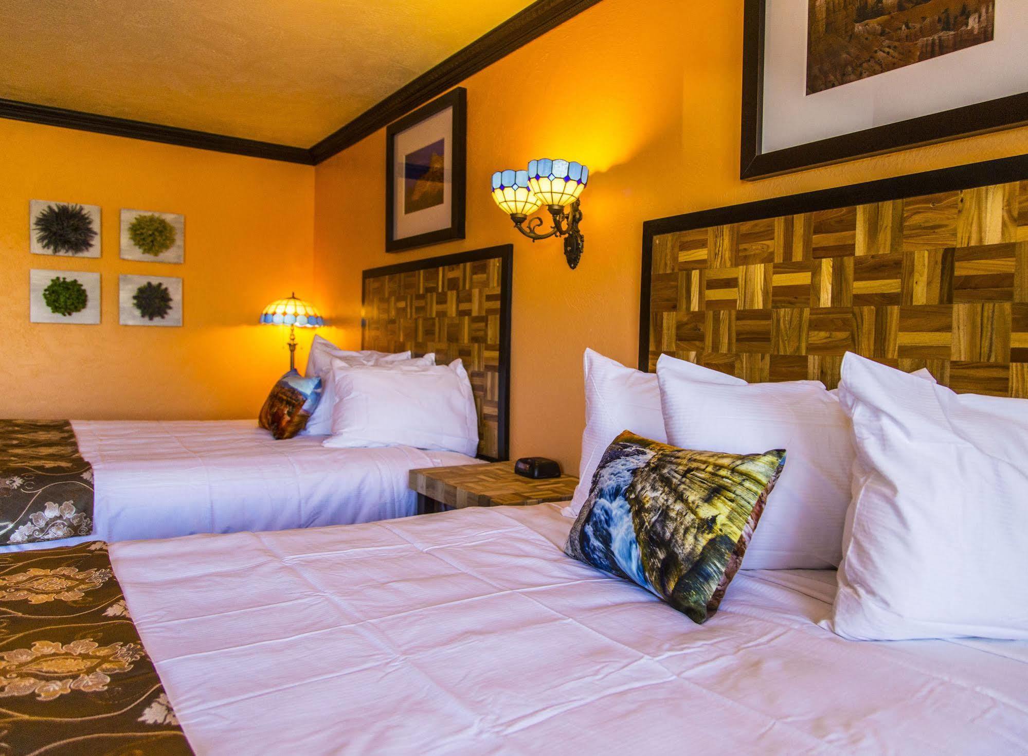 Mountain View Lodge Parowan エクステリア 写真