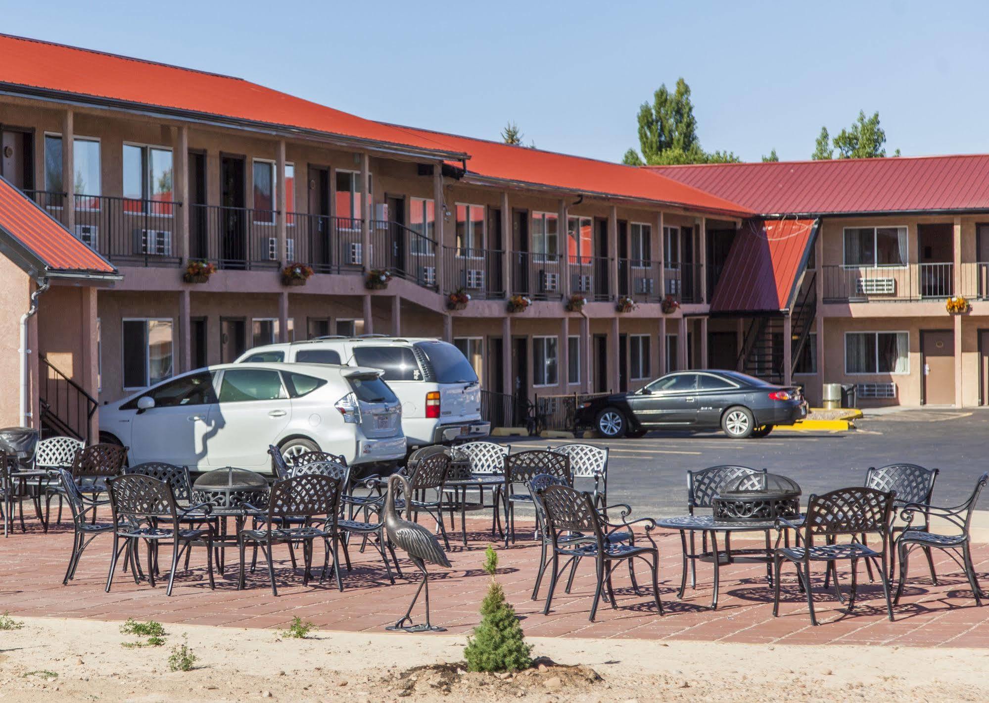 Mountain View Lodge Parowan エクステリア 写真